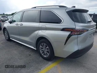 2023 Toyota Sienna XLE с VIN 5TDYRKEC9PS171845, выставлен на аукционе IAAI как лот 42387707 с пробегом 37 688 миль миль и . История ставок и продаж доступна на DreamBid. Изображение 3.