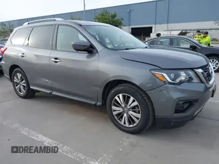 2020 Nissan Pathfinder SL with VIN 5N1DR2CN5LC599678, listed as a IAAI auction lot 41593262 with 98,067 mi miles. Bid and sale history available at carsss.com. Image 1.