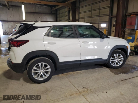 2022 Chevrolet TrailBlazer LS with VIN KL79MMS28NB087270, listed as a Copart auction lot 53254505 with 49,575 mi miles and Salvage Title. Bid and sale history available at DreamBid. Image 3.