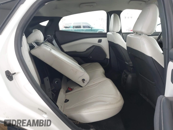 2021 Ford Mustang Mach-E Premium с VIN 3FMTK3SU6MMA27937, выставлен на аукционе IAAI как лот 42033076 с пробегом 90 743 миль миль и . История ставок и продаж доступна на DreamBid. Изображение 8.