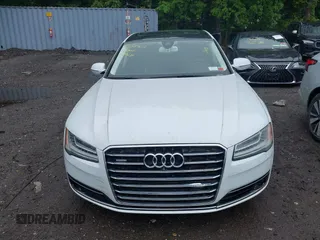 2015 Audi A8 4.0T z VIN WAU32AFD5FN008739, wystawiony jako IAAI lot #42387612 z przebiegiem 94 893 mil mil oraz . Historia ofert i sprzedaży dostępna na DreamBid. Obrazek 12.