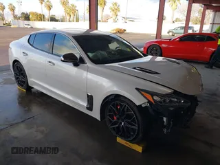 2018 Kia Stinger GT with VIN KNAE35LC7J6022637, listed as a IAAI auction lot 41621388 with 36,905 mi miles. Bid and sale history available at carsss.com. Image 1.