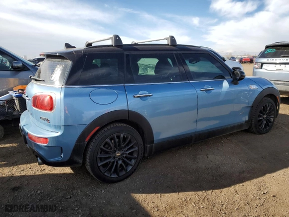 2017 MINI Clubman Cooper S with VIN WMWLU5C52H2F24384, listed as a Copart auction lot 48239375 with 72,216 mi miles and Clean Title. Bid and sale history available at carsss.com. Image 3.