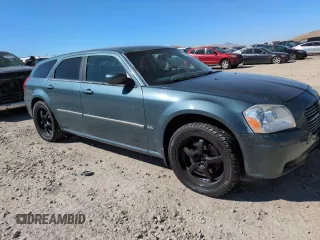 2006 Dodge Magnum SXT z VIN 2D4GZ47V96H344916, wystawiony jako Copart lot #50506425 z przebiegiem 138 323 mil mil oraz Tytuł czysty. Historia ofert i sprzedaży dostępna na DreamBid. Obrazek 4.
