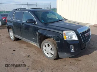 2012 GMC Terrain SLT-1 z VIN 2GKFLVE54C6269542, wystawiony jako IAAI lot #42048797 z przebiegiem 178 149 mil mil oraz . Historia ofert i sprzedaży dostępna na DreamBid. Obrazek 1.