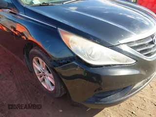 2011 Hyundai Sonata GLS with VIN 5NPEB4AC9BH171075, listed as a IAAI auction lot 41707321 with 220,270 mi miles. Bid and sale history available at carsss.com. Image 6.