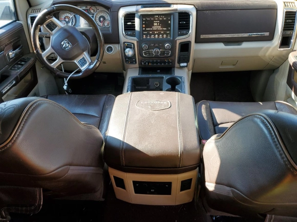 2014 Ram 1500 Longhorn with VIN 1C6RR7PM3ES387807, listed as a Copart auction lot 41520535 with 131,705 mi miles and Clean title. Bid and sale history available at DreamBid. Image 8.