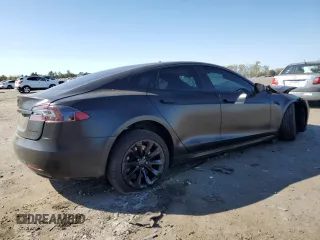 2020 Tesla Model S Long Range with VIN 5YJSA1E20LF390710, listed as a Copart auction lot 53388975 with 93,682 mi miles and Salvage title. Bid and sale history available at DreamBid. Image 3.