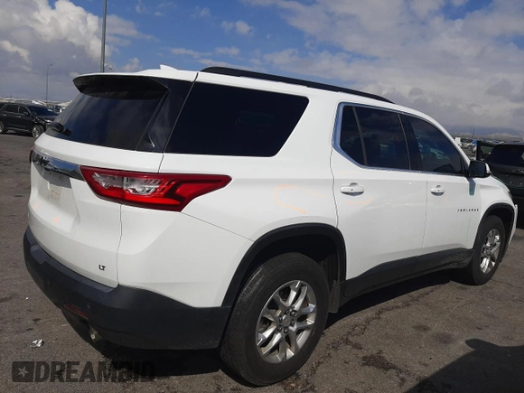 2020 Chevrolet Traverse LT Cloth with VIN 1GNERGKW7LJ139585, listed as a Copart auction lot 55529455 with 62,376 mi miles and Salvage title. Bid and sale history available at DreamBid. Image 3.