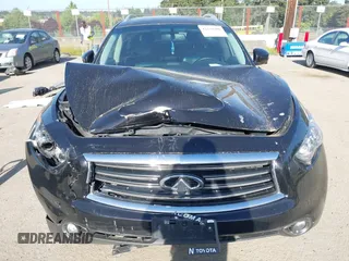 2013 Infiniti FX with VIN JN8CS1MW1DM171158, listed as a IAAI auction lot 42234300 with 142,710 mi miles and . Bid and sale history available at DreamBid. Image 6.