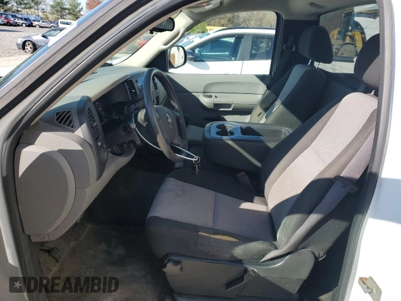 2009 Chevrolet Silverado 1500 Work Truck with VIN 1GCEC14X99Z223429, listed as a Copart auction lot 53147735 with 133,961 mi miles and Clean Title. Bid and sale history available at DreamBid. Image 7.