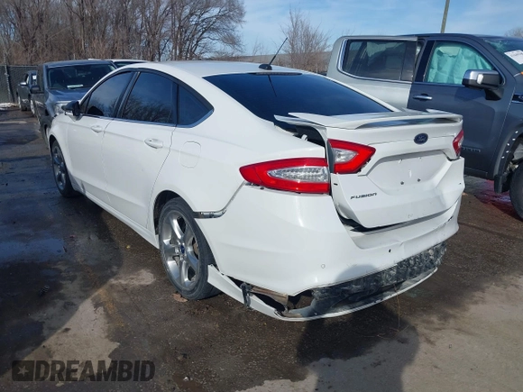 2014 Ford Fusion SE with VIN 3FA6P0H98ER272236, listed as a IAAI auction lot 41624642 with 201,930 mi miles. Bid and sale history available at carsss.com. Image 3.