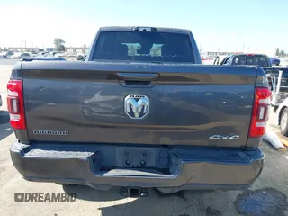 2021 Ram 2500 Big Horn с VIN 3C6UR5DLXMG584554, выставлен на аукционе IAAI как лот 42529329 с пробегом 82 528 миль миль и . История ставок и продаж доступна на DreamBid. Изображение 15.
