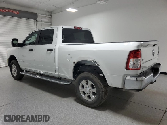 2024 Ram 2500 Big Horn with VIN 3C6UR5DJ5RG397602, listed as a Copart auction lot 60254515 with 1,933 mi miles and Clean title. Bid and sale history available at DreamBid. Image 2.