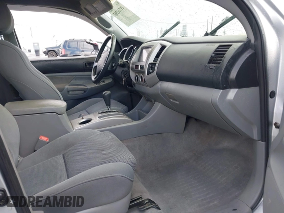 2006 Toyota Tacoma PreRunner with VIN 5TETU62N36Z306891, listed as a IAAI auction lot 41741203 with 131,947 mi miles and . Bid and sale history available at DreamBid. Image 5.