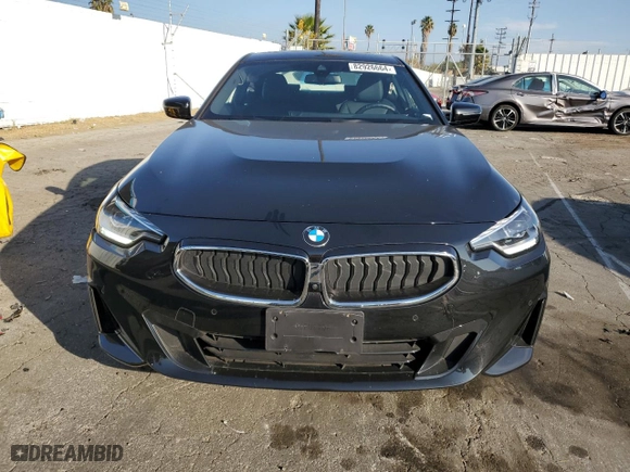 2024 BMW 2 Series 230i with VIN 3MW23CM00R8E09594, listed as a Copart auction lot 82926664 with 4,507 mi miles and Salvage Title. Bid and sale history available at carsss.com. Image 5.