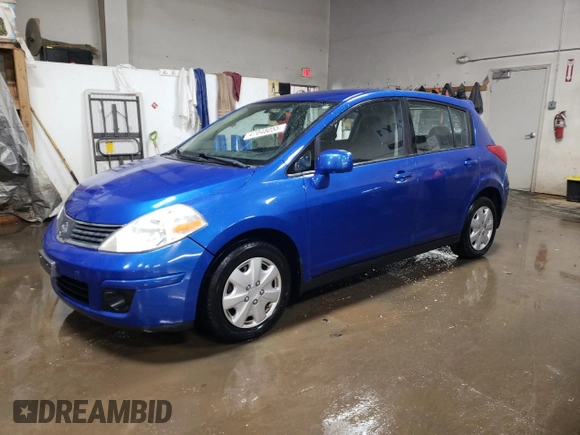 2008 Nissan Versa 1.8 S with VIN 3N1BC13E28L351166, listed as a Copart auction lot 47048055 with 150,840 mi miles and Salvage Title. Bid and sale history available at carsss.com. Image 1.