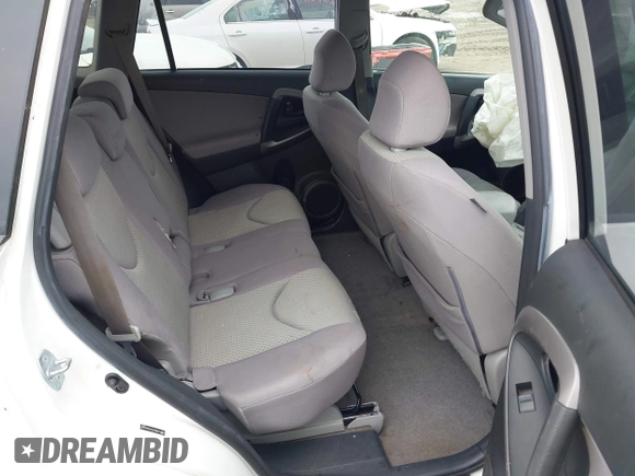 2008 Toyota RAV4 with VIN JTMBD33V986064097, listed as a IAAI auction lot 41923844 with 152,131 mi miles. Bid and sale history available at carsss.com. Image 8.