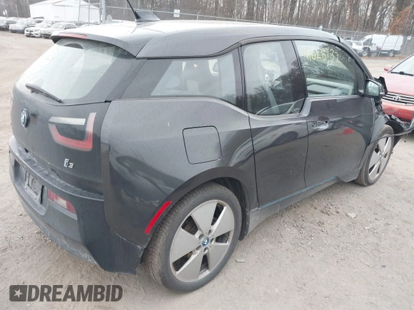 2015 BMW i3 z VIN WBY1Z4C5XFV501268, wystawiony jako IAAI lot #41028732 z przebiegiem 75 283 mil mil oraz . Historia ofert i sprzedaży dostępna na DreamBid. Obrazek 4.