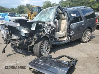 2016 Lincoln Navigator Select z VIN 5LMJJ2HT5GEL04586, wystawiony jako Copart lot #67161264 z przebiegiem Nie podano mil oraz Nie do naprawy • Non repairable. Historia ofert i sprzedaży dostępna na DreamBid. Obrazek 1.