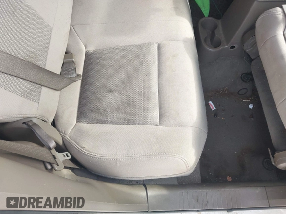 2008 Jeep Patriot Sport with VIN 1J8FT28048D775688, listed as a IAAI auction lot 42451775 with 299,177 mi miles and . Bid and sale history available at DreamBid. Image 8.