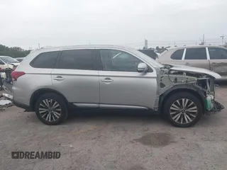 2020 Mitsubishi Outlander SE with VIN JA4AD3A38LZ025290, listed as a IAAI auction lot 41645284 with 81,044 mi miles and . Bid and sale history available at DreamBid. Image 14.
