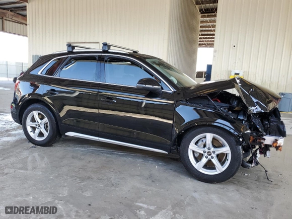 2024 Audi Q5 Premium with VIN WA1ABAFY6R2018600, listed as a Copart auction lot 68520944 with 16,910 mi miles and Non Repairable. Bid and sale history available at carsss.com. Image 4.