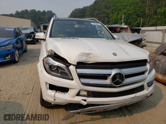 2015 Mercedes-Benz GL-Class GL 450 with VIN 4JGDF6EE4FA595361, listed as a Copart auction lot 55165613 with 102,147 mi miles. Bid and sale history available at carsss.com. Image 5.