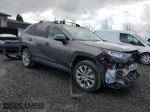 2021 Toyota RAV4 XLE Premium with VIN 2T3A1RFV9MC181112, listed as a Copart auction lot 46335305 with 69,661 mi miles and Salvage title. Bid and sale history available at DreamBid. Image 4.