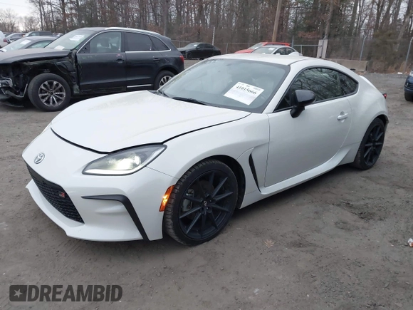 2023 Toyota GR86 Premium with VIN JF1ZNBF12P8755706, listed as a IAAI auction lot 41015666 with 14,250 mi miles. Bid and sale history available at carsss.com. Image 18.