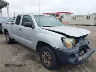 2008 Toyota Tacoma z VIN 5TETX22N68Z538808, wystawiony jako IAAI lot #42058421 z przebiegiem 243 713 mil mil oraz . Historia ofert i sprzedaży dostępna na DreamBid. Obrazek 1.