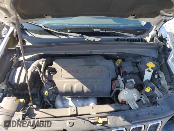 2015 Jeep Renegade Latitude with VIN ZACCJABT0FPB40608, listed as a Copart auction lot 53022495 with 140,007 mi miles and Salvage Title. Bid and sale history available at DreamBid. Image 13.