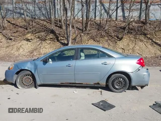 2007 Pontiac G6 1SV Value Leader with VIN 1G2ZF58B474193687, listed as a IAAI auction lot 41751844 with 185,093 mi miles. Bid and sale history available at carsss.com. Image 15.