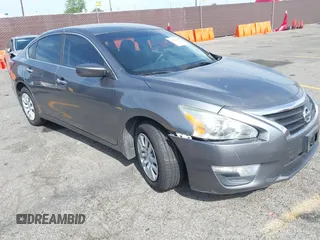 2015 Nissan Altima S z VIN 1N4AL3AP3FC260026, wystawiony jako IAAI lot #42246096 z przebiegiem 112 189 mil mil oraz . Historia ofert i sprzedaży dostępna na DreamBid. Obrazek 1.