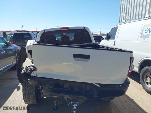 2013 Toyota Tacoma PreRunner with VIN 5TFJU4GN2DX044600, listed as a IAAI auction lot 41808602 with 191,243 mi miles. Bid and sale history available at carsss.com. Image 15.