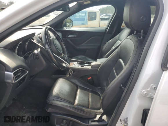 2017 Jaguar F-Pace 20d Prestige with VIN SADCK2BN6HA085772, listed as a Copart auction lot 43927175 with 103,448 mi miles and Clean Title. Bid and sale history available at DreamBid. Image 7.