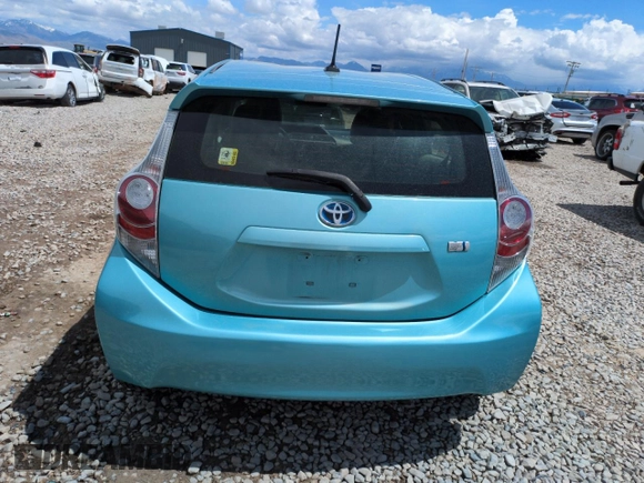 2012 Toyota Prius One z VIN JTDKDTB3XC1010720, wystawiony jako Copart lot #54935855 z przebiegiem 144 005 mil mil oraz Szkoda całkowita • Salvage title. Historia ofert i sprzedaży dostępna na DreamBid. Obrazek 6.