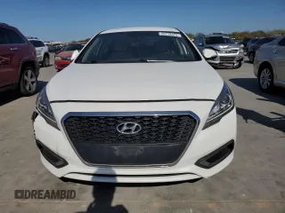 2017 Hyundai Sonata Hybrid SE with VIN KMHE24L10HA059434, listed as a Copart auction lot 75712373 with 103,440 mi miles. Bid and sale history available at carsss.com. Image 5.