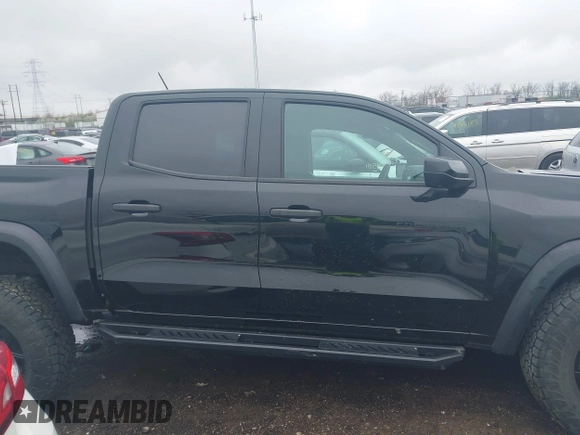 2023 Chevrolet Colorado 4WD Trail Boss with VIN 1GCPTEEK9P1196702, listed as a IAAI auction lot 41924581 with 21,882 mi miles. Bid and sale history available at carsss.com. Image 13.