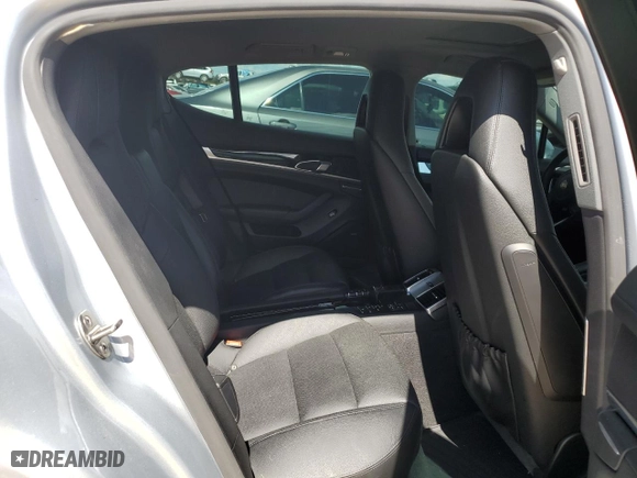2014 Porsche Panamera with VIN WP0AA2A76EL013432, listed as a Copart auction lot 74246804 with 0 mi miles and Non Repairable. Bid and sale history available at carsss.com. Image 10.