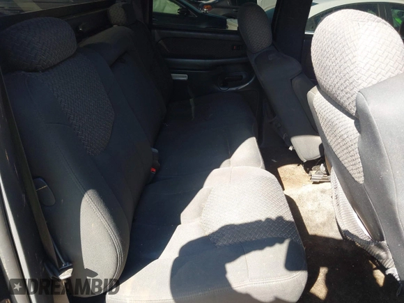 2002 Chevrolet Avalanche with VIN 3GNEK13T42G142319, listed as a IAAI auction lot 41977733 with Not Provided miles and . Bid and sale history available at DreamBid. Image 8.