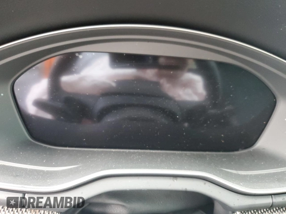 2025 Audi SQ5 Premium Plus with VIN WA1B4AFYXS2032116, listed as a Copart auction lot 60176795 with Not provided miles and Salvage title. Bid and sale history available at DreamBid. Image 9.