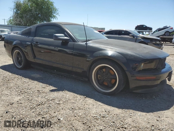 2007 Ford Mustang GT Deluxe with VIN 1ZVFT82H275347682, listed as a Copart auction lot 52178545 with 110,871 mi miles and Salvage Title. Bid and sale history available at carsss.com. Image 4.