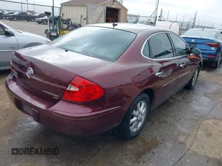 2007 Buick LaCrosse CX with VIN 2G4WC582X71240400, listed as a IAAI auction lot 41895702 with 162,280 mi miles. Bid and sale history available at carsss.com. Image 4.