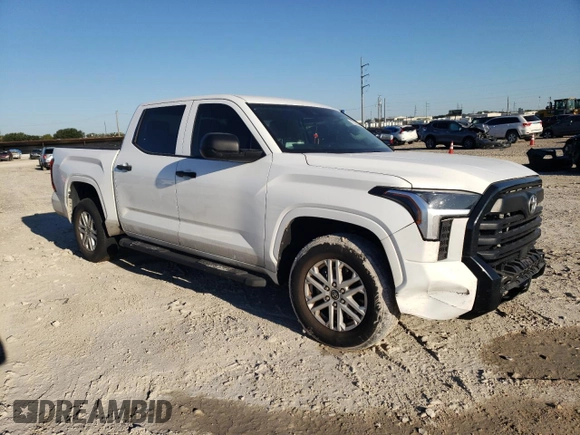 2022 Toyota Tundra 2WD SR with VIN 5TFKB5AB7NX010541, listed as a Copart auction lot 73222094 with 44,079 mi miles and Salvage Title. Bid and sale history available at carsss.com. Image 4.