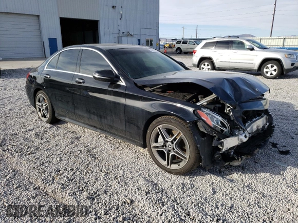 2019 Mercedes-Benz C 300 with VIN 55SWF8DB5KU322252, listed as a Copart auction lot 46503745 with 49,375 mi miles and Salvage Title. Bid and sale history available at DreamBid. Image 4.