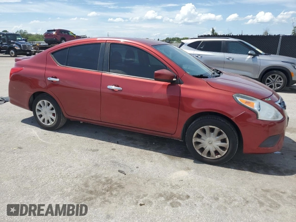 2016 Nissan Versa SV z VIN 3N1CN7AP3GL886513, wystawiony jako Copart lot #63655195 z przebiegiem 208 159 mil mil oraz Szkoda całkowita • Salvage title. Historia ofert i sprzedaży dostępna na DreamBid. Obrazek 4.