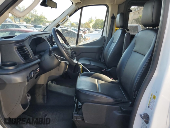 2021 Ford Transit with VIN 1FDVU4X81MKA23662, listed as a Copart auction lot 42315755 with 49,741 mi miles and Clean Title. Bid and sale history available at DreamBid. Image 7.