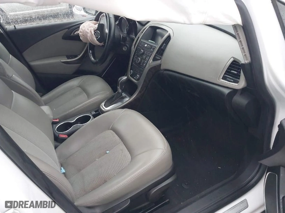 2014 Buick Verano with VIN 1G4PP5SK6E4143598, listed as a IAAI auction lot 41551129 with 235,223 mi miles. Bid and sale history available at carsss.com. Image 5.
