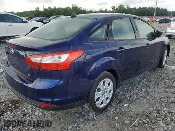 2012 Ford Focus SE with VIN 1FAHP3F20CL164382, listed as a Copart auction lot 59713395 with 146,858 mi miles and Clean title. Bid and sale history available at DreamBid. Image 3.